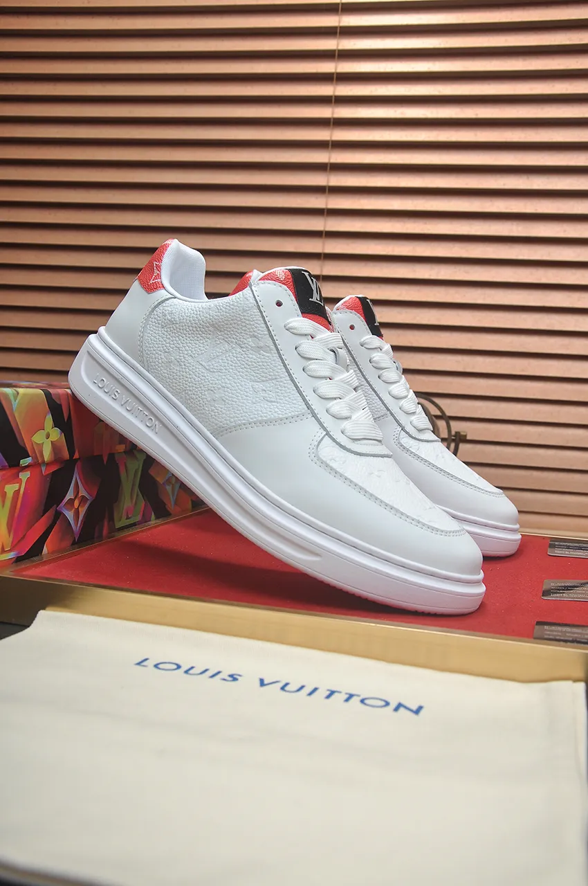 Men's shoes 💰540💶[LOUIS VUITTON] Original order price (water-dyed cowhide lining) new model 🍀LV Louis Vuitton * - top version of LV classic trendy shoes! Made of imported original cowhide, water-dyed cowhide lining, and original wear-resistant rubber outsole! High quality products! Code number 38-45 (45 is custom-made and cannot be returned or exchanged)